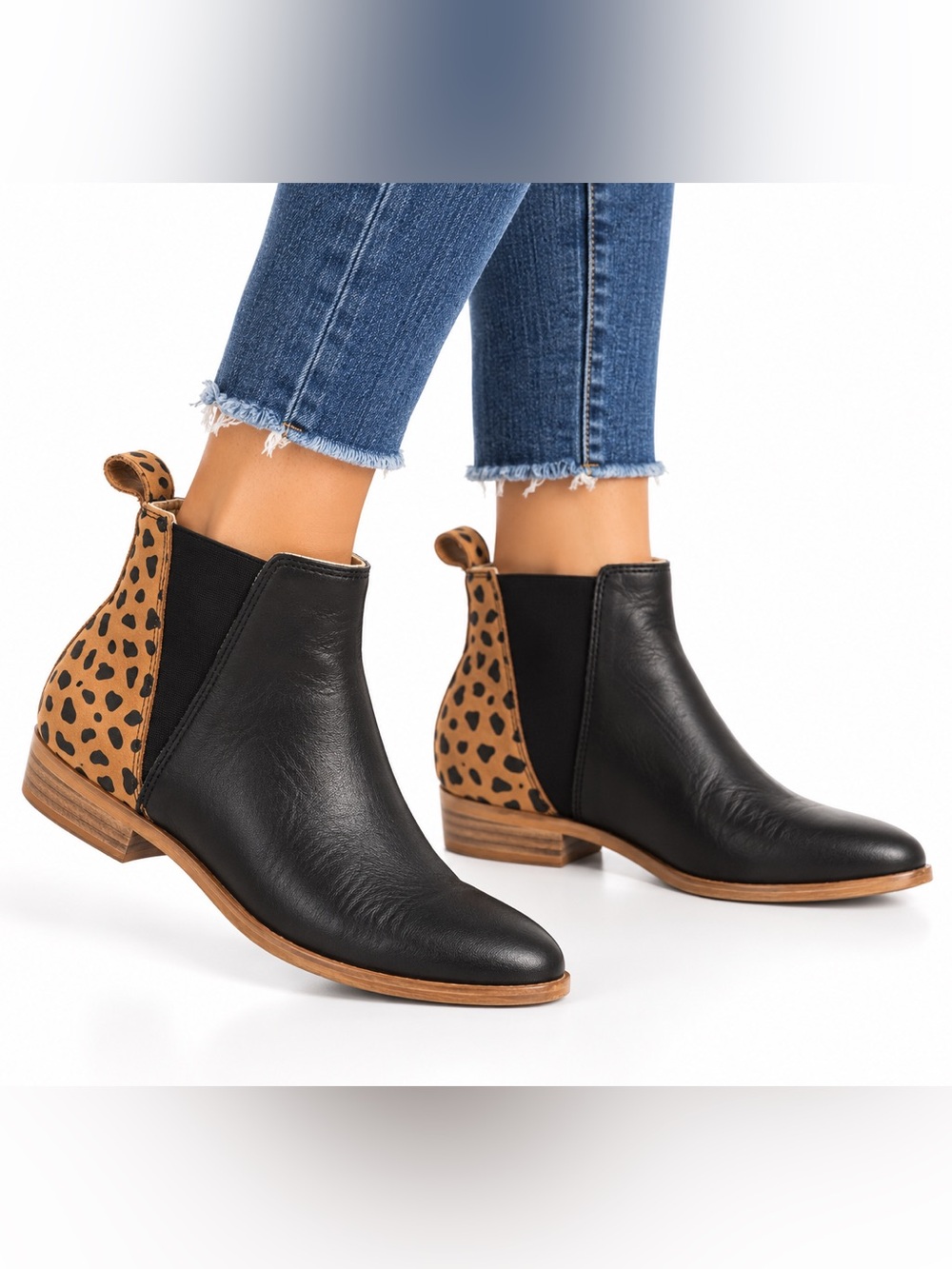 Sseko Chelsea V Boots Black Fauna Leather Animal Print Women’s Size 8 Leopard